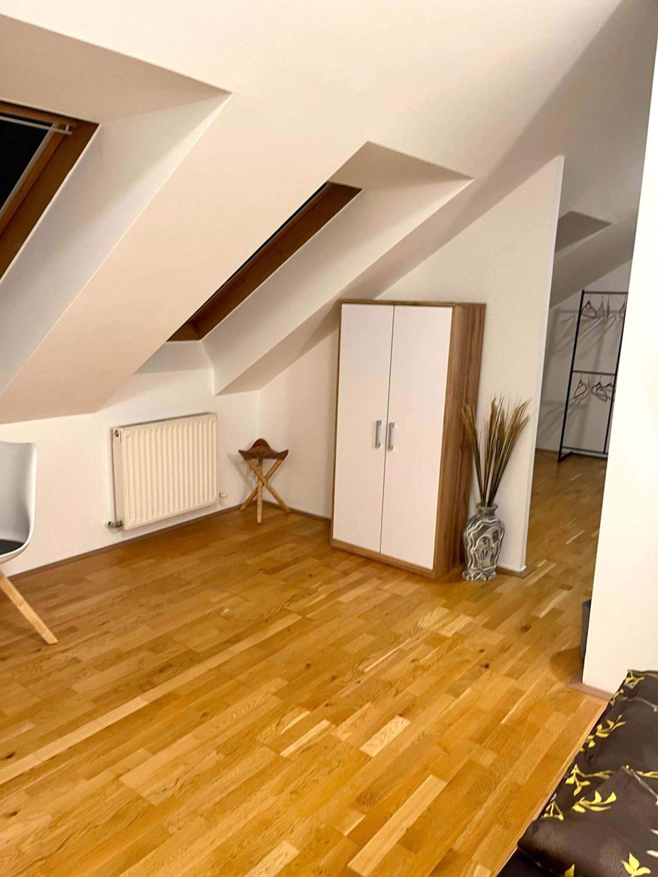 Klimatisiertes, Ruhiges Dachgeschoß CityApartment im Zentrum Wiens