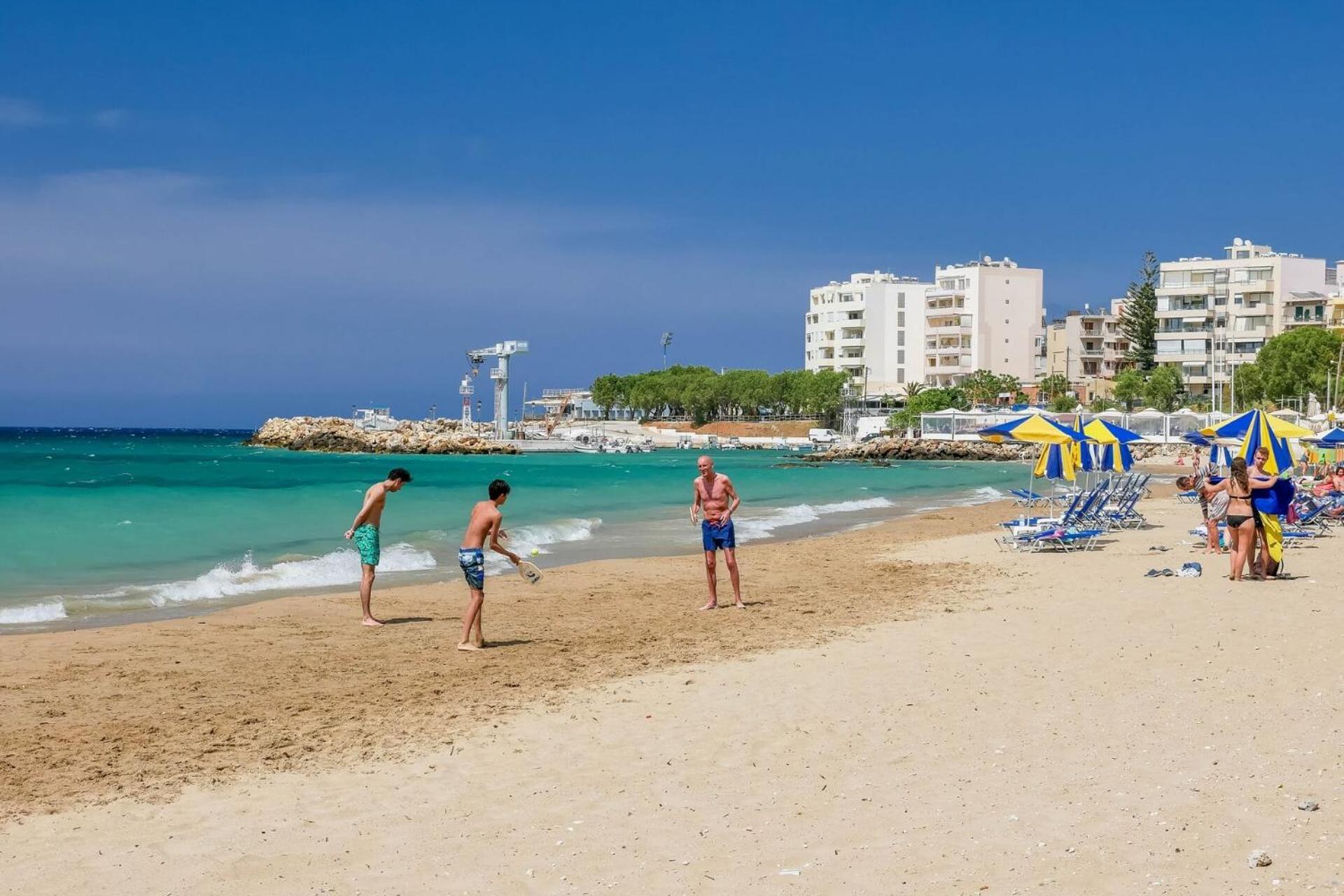 Antigone's Lux Home 10mins walk to beach, old town, city