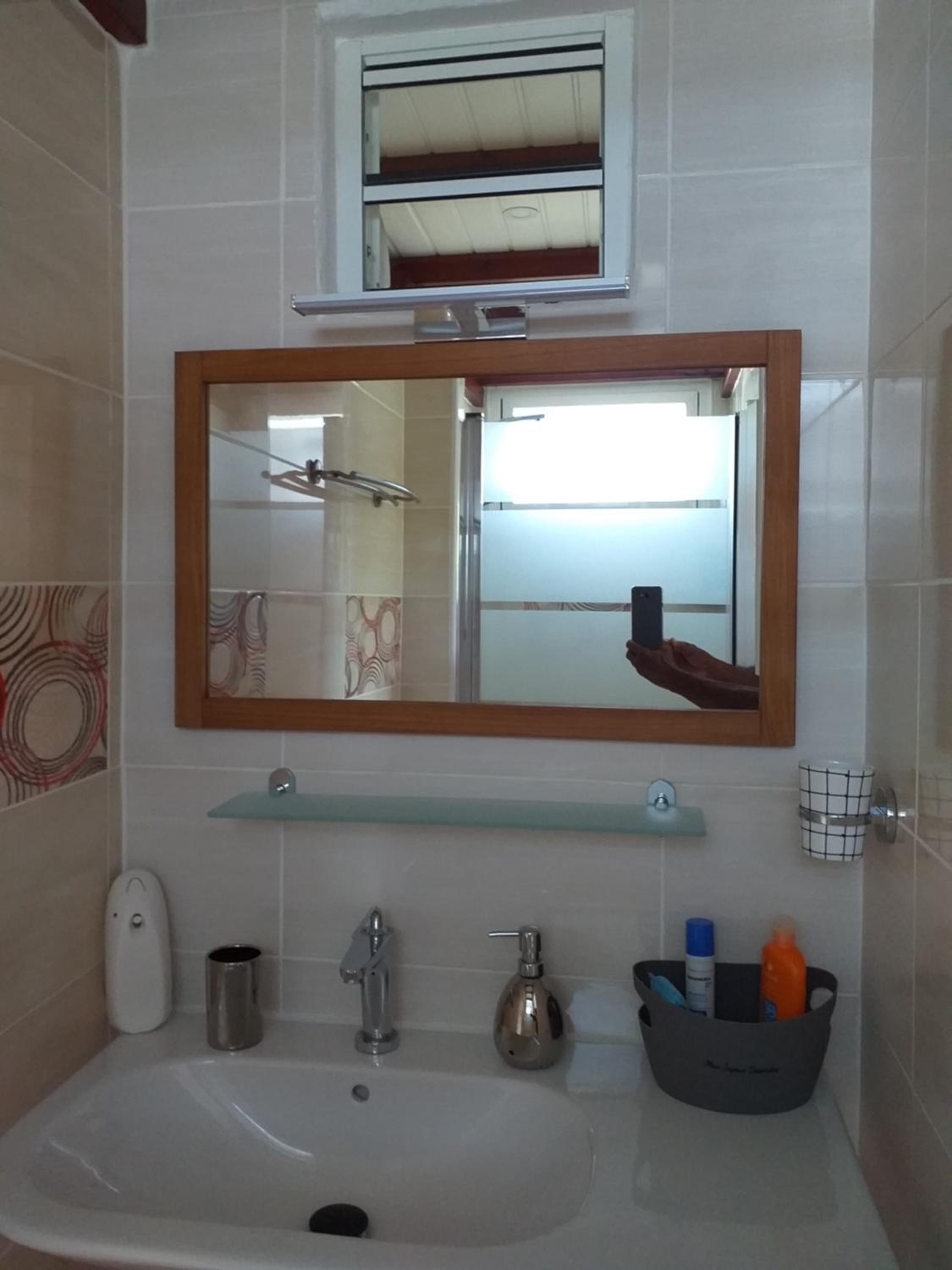 Nouveau logement T2 avec vue sur mer et montagne view 2