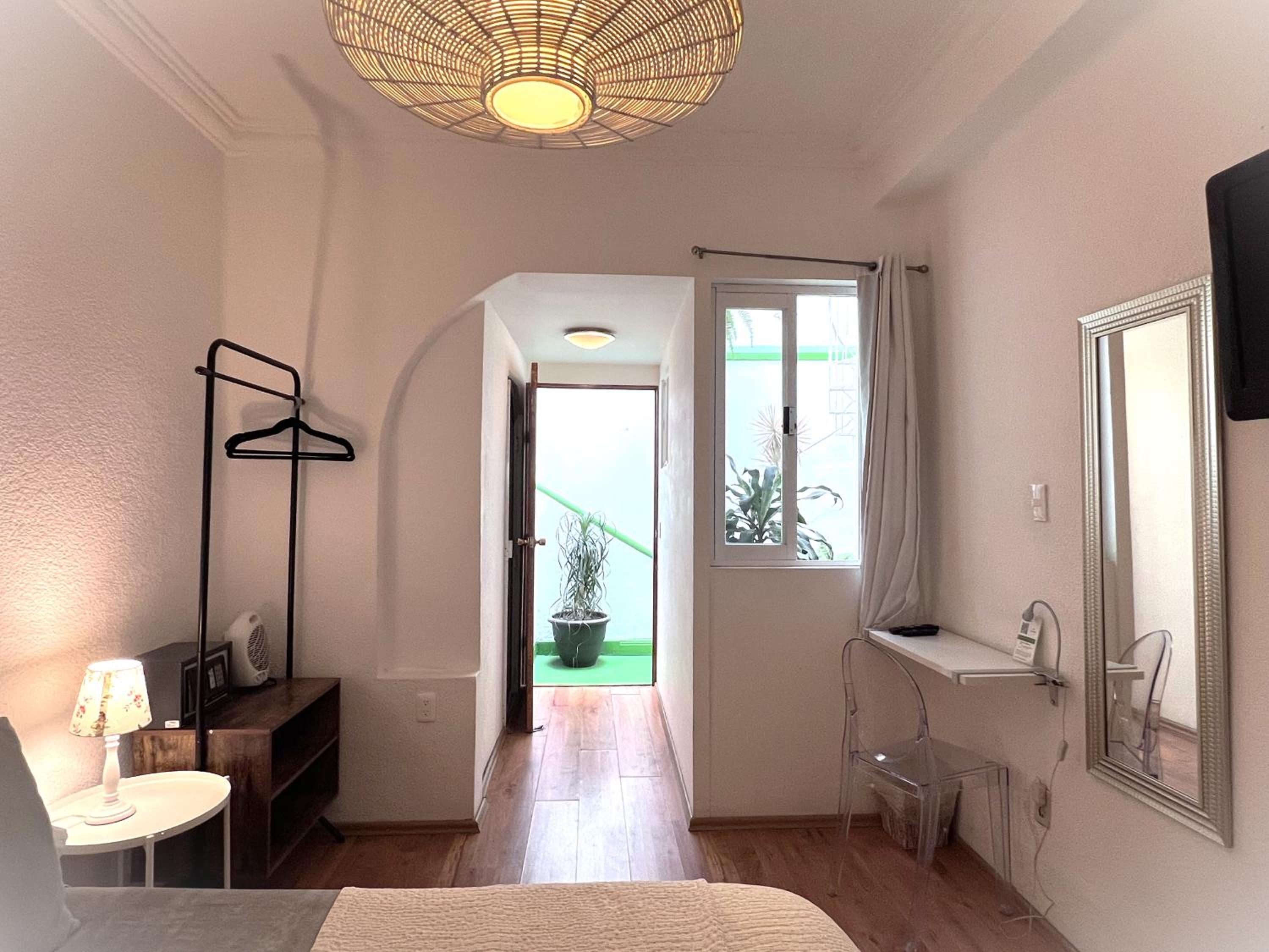 Distrito Condesa Rooms and Studios