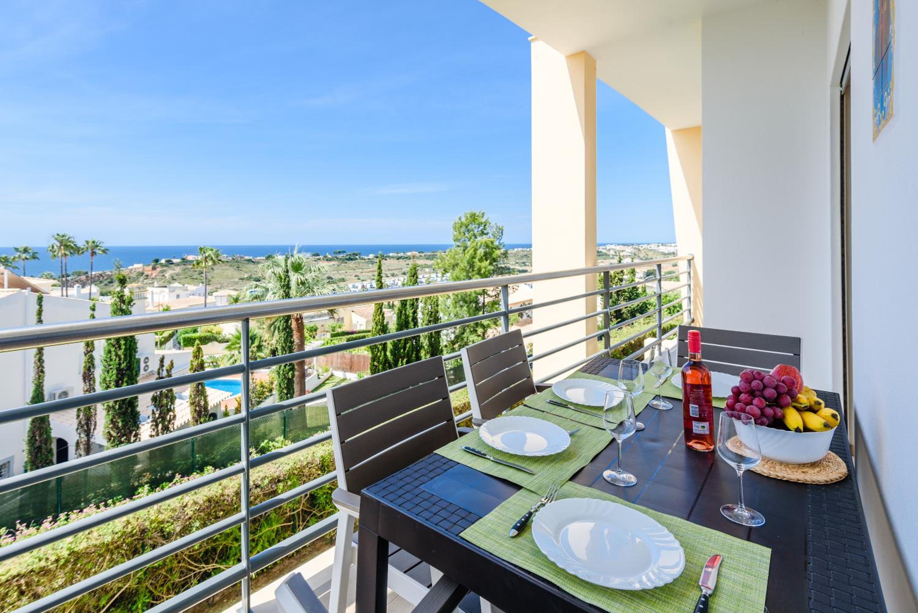 BnB Homes Ocean view Apartment with Lovely Terrace, 2 Swimming pools & Tennis court view 2