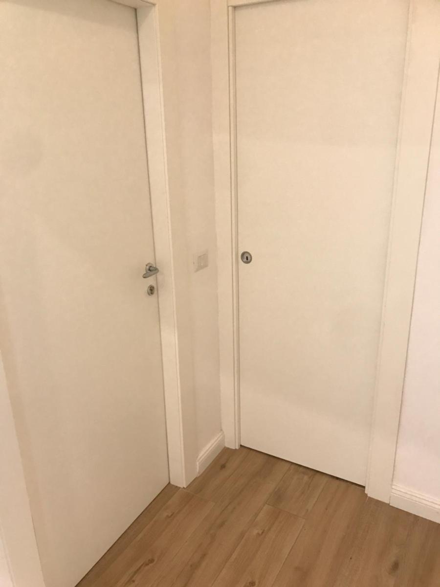 agorà singola con bagno privato adiacente