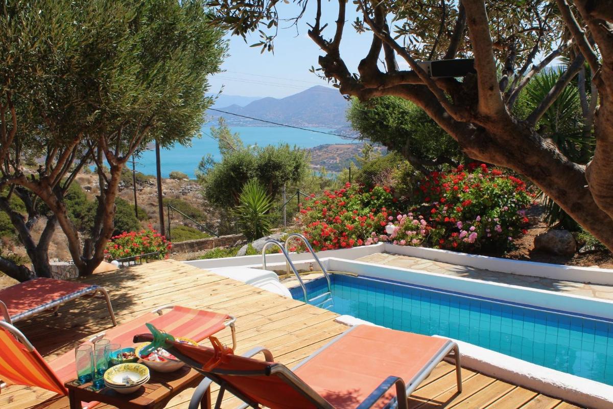 Beautiful Villa Helios with stunning sea view! photo 3