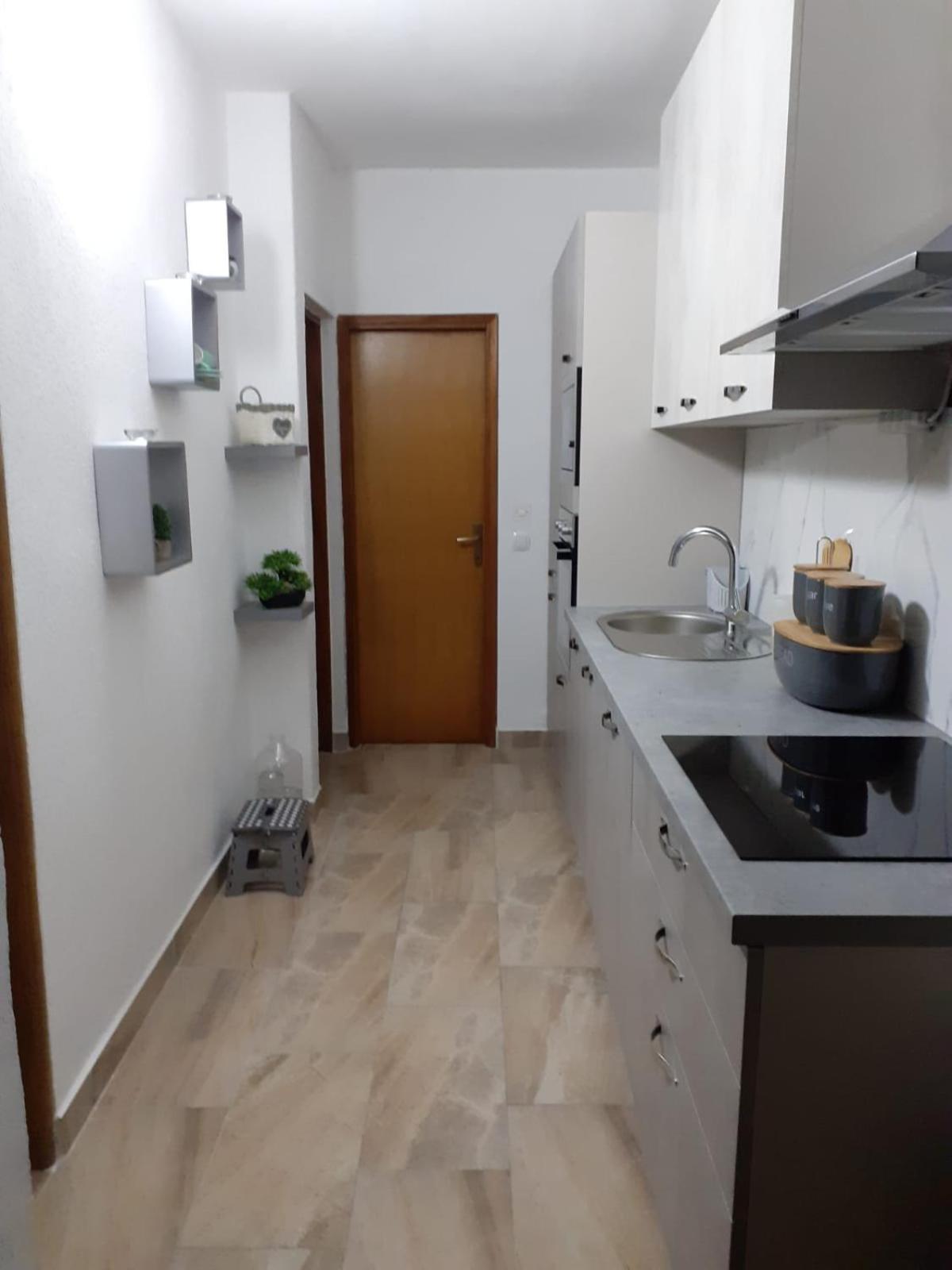 Apartment on the beach photo 2