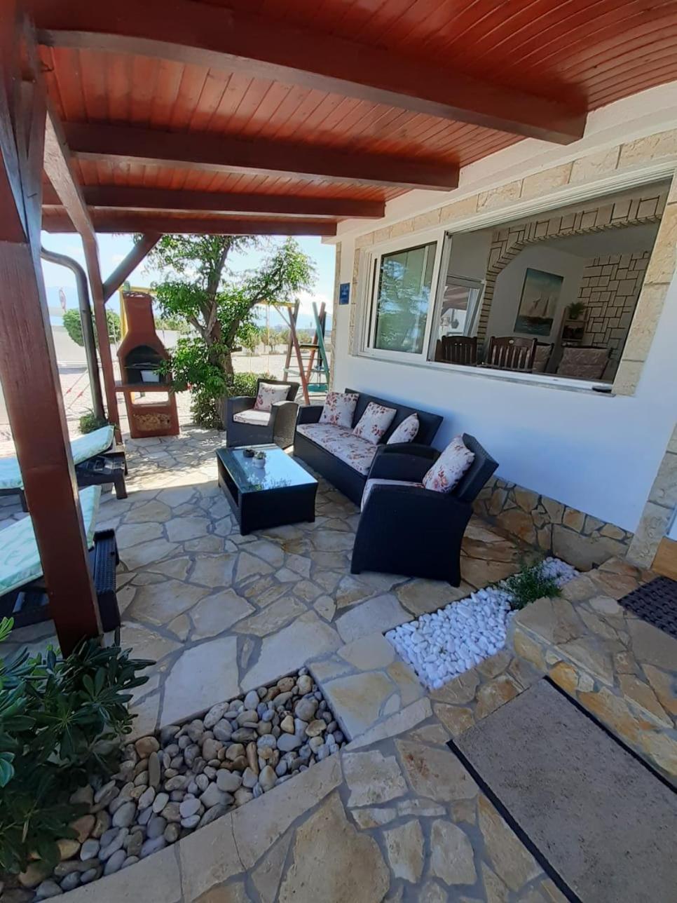 Apartment on the beach photo 5