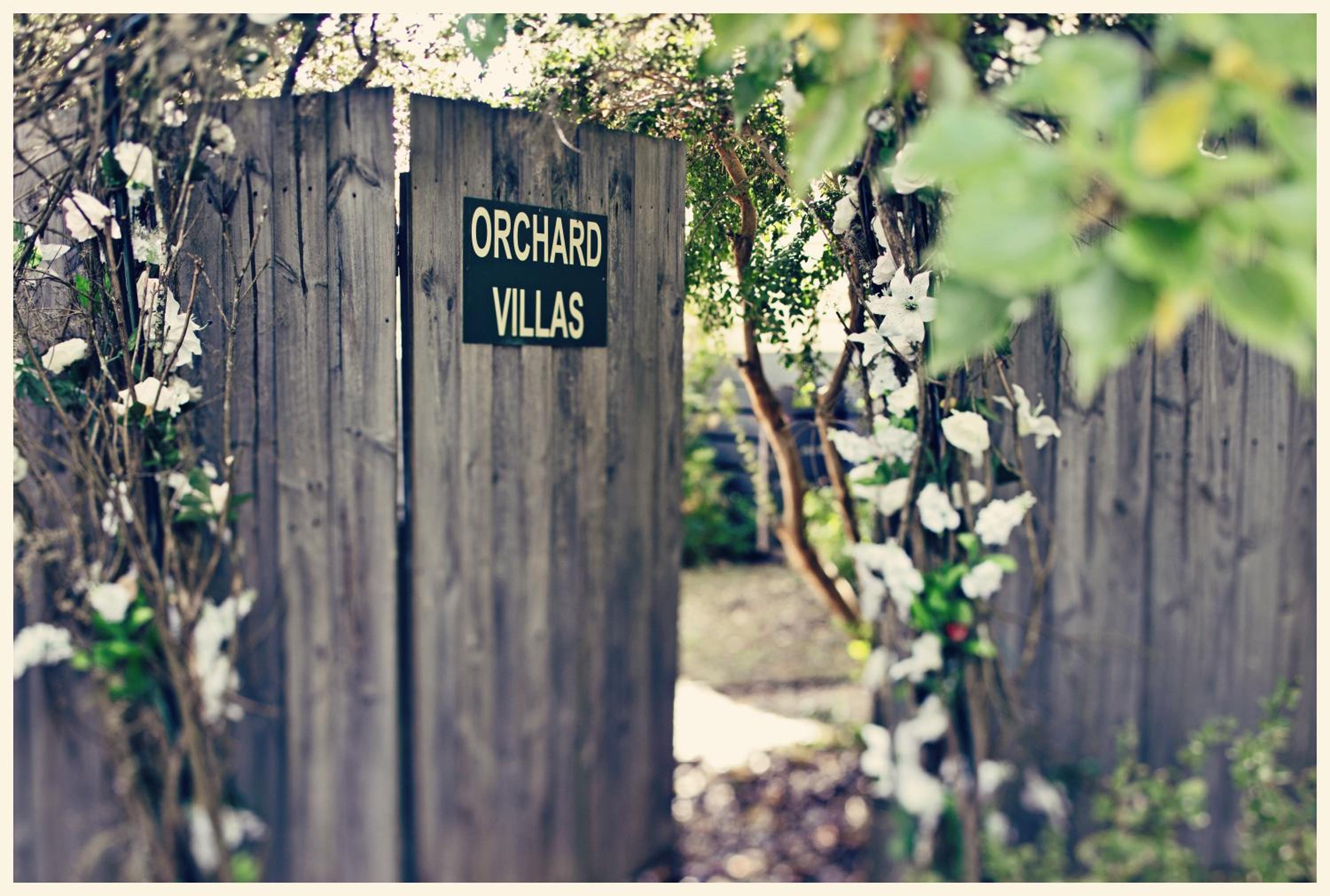 Lake Orchard Villas