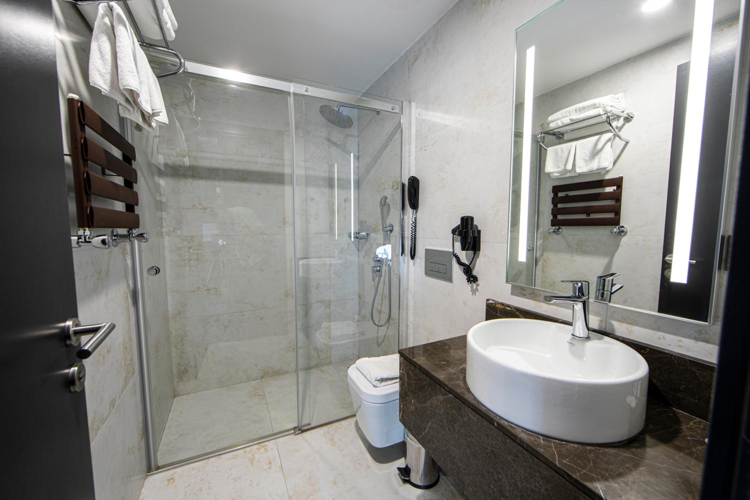 MENALO PREMIUM İSTANBUL HAVAALANI OTEL - Image 74