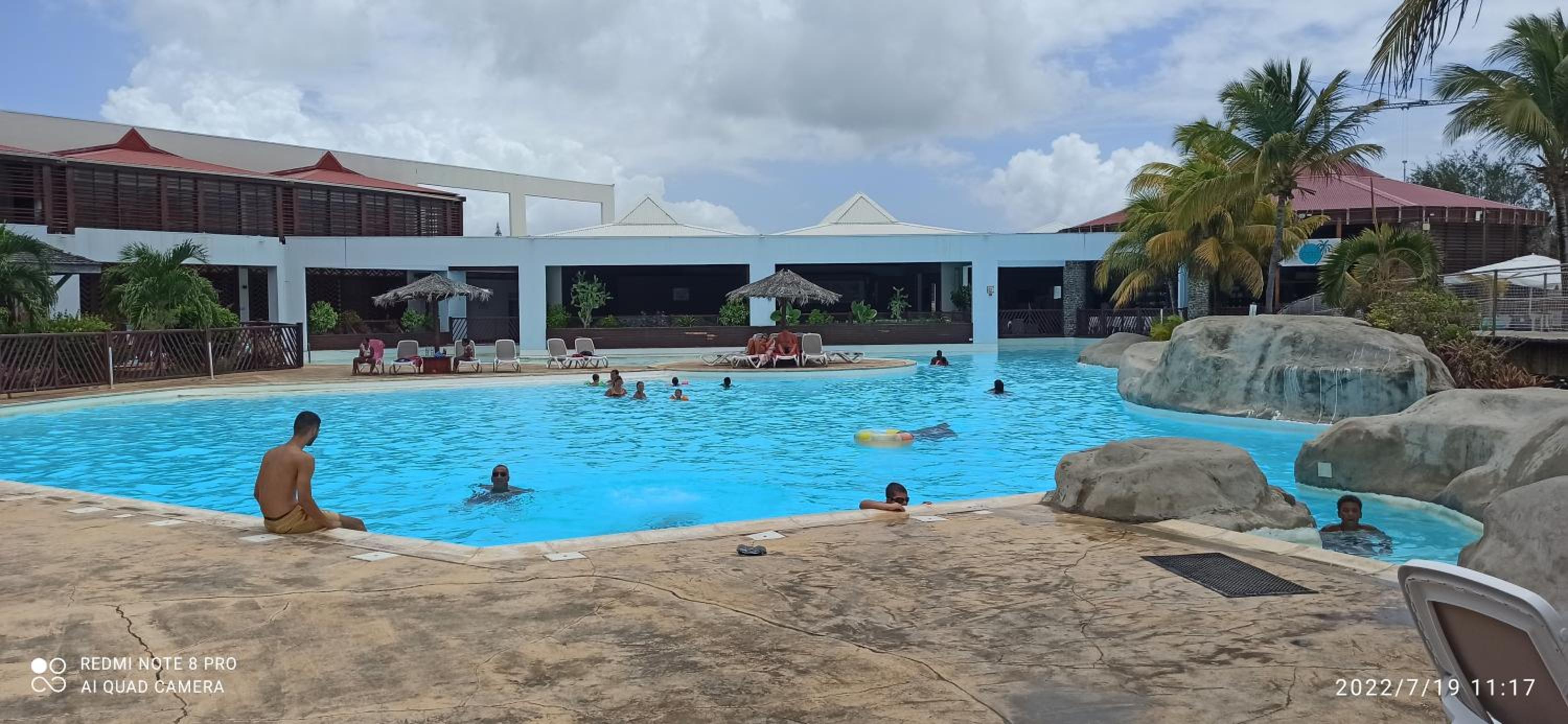 Eden's Paradise - Résidence Manganao - Accès piscine et plage