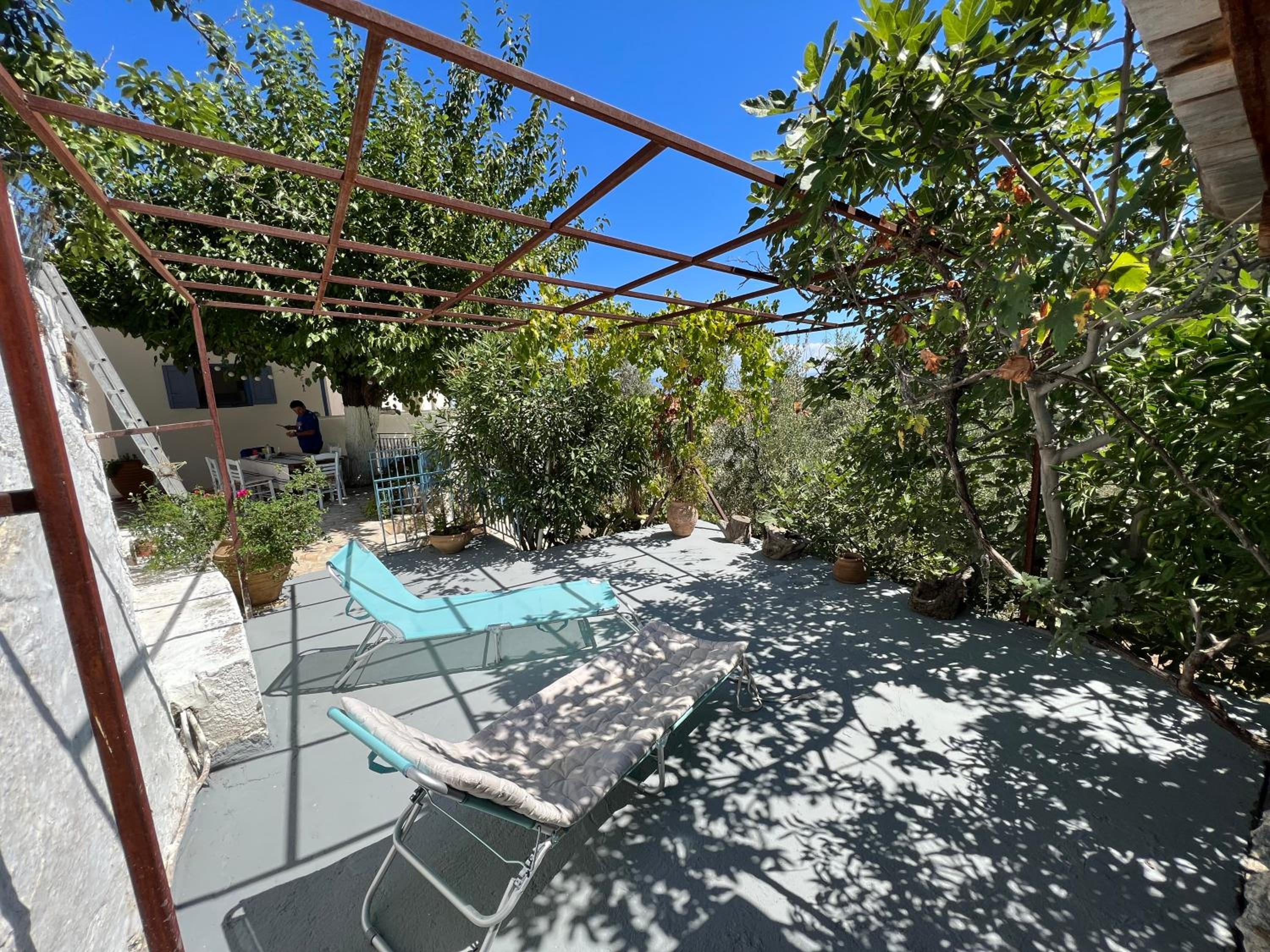 Maison charme avec piscine privée, près de la mer à Sappounakeika, Tyros view 5