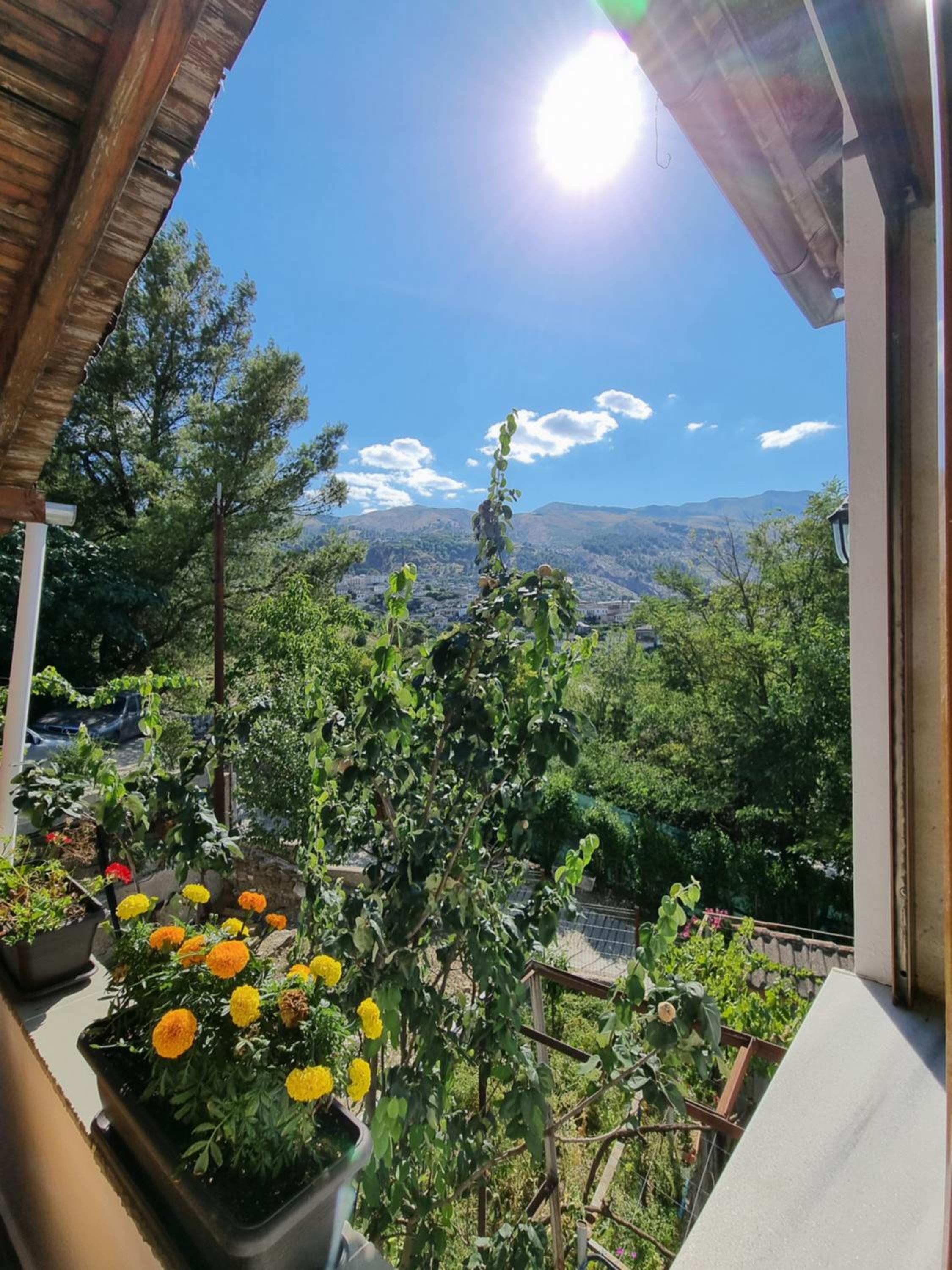 B Vishe Guest House