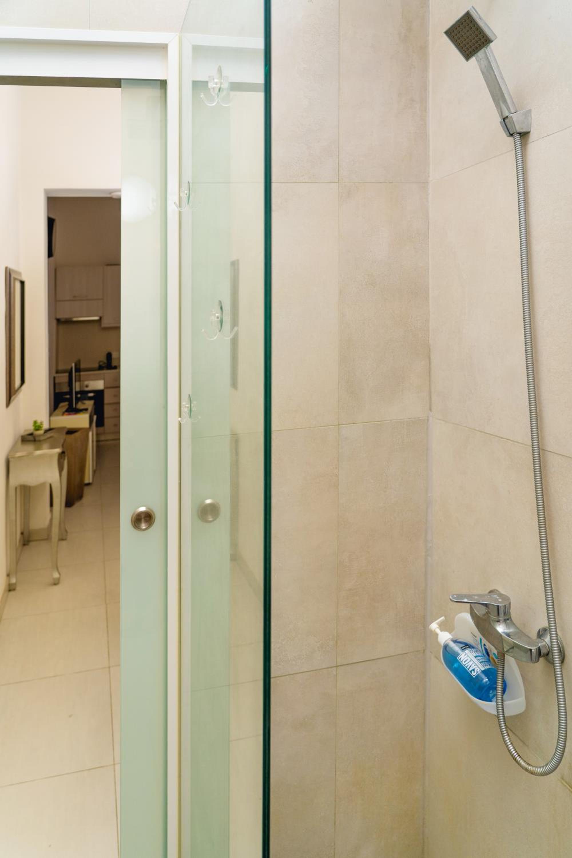 Unique 1 bedroom in hearth of old city Valetta photo 4
