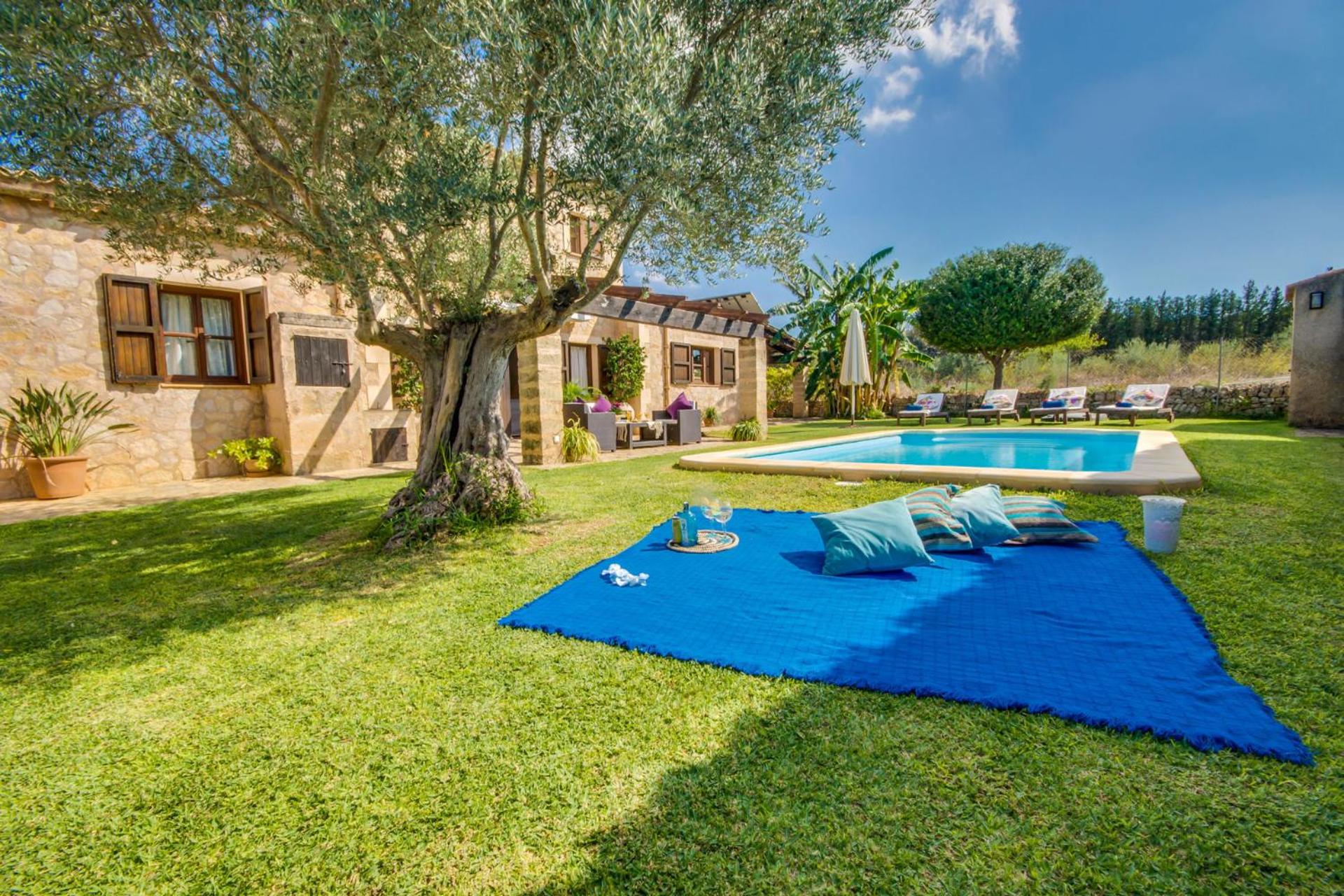 Ideal Property Mallorca - Es Puput view 2