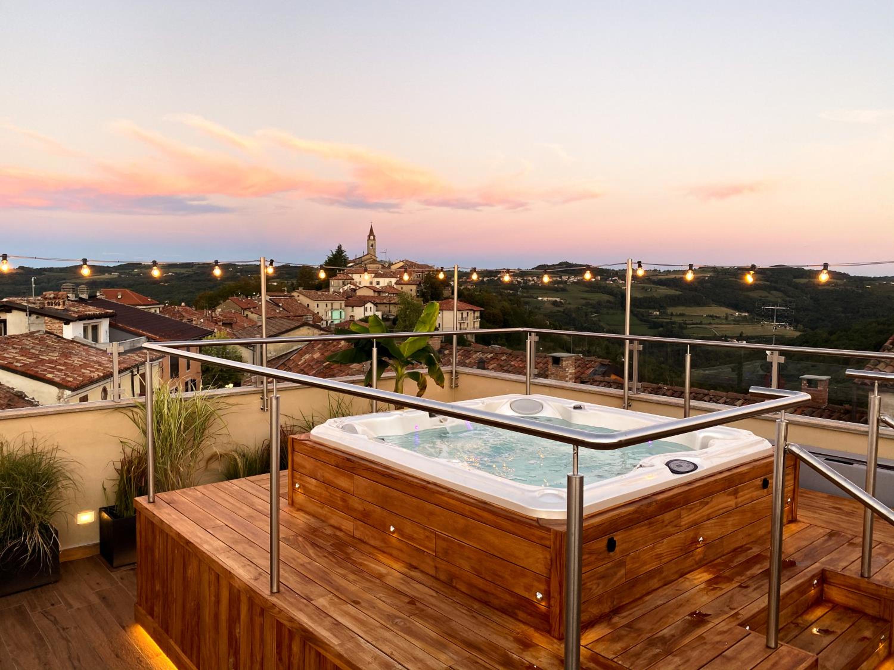 La Piazzetta degli Artisti - Boutique B&B view 3