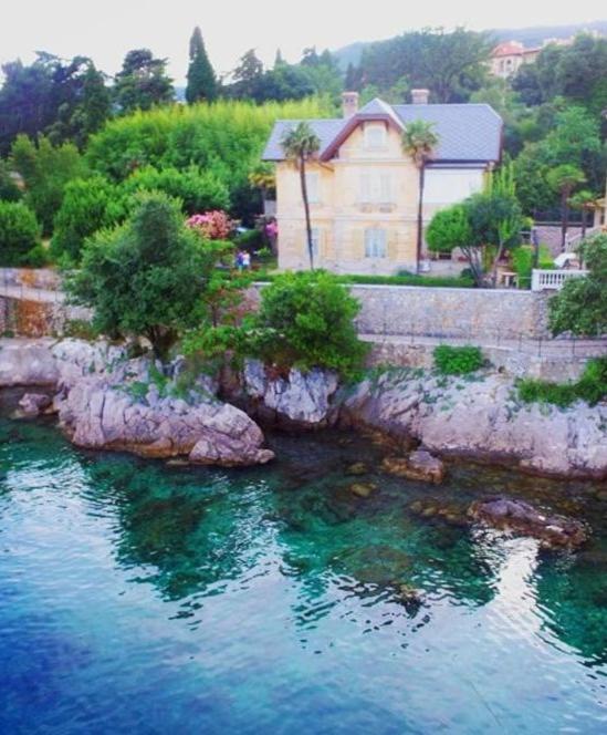 Villa by the Sea view 2