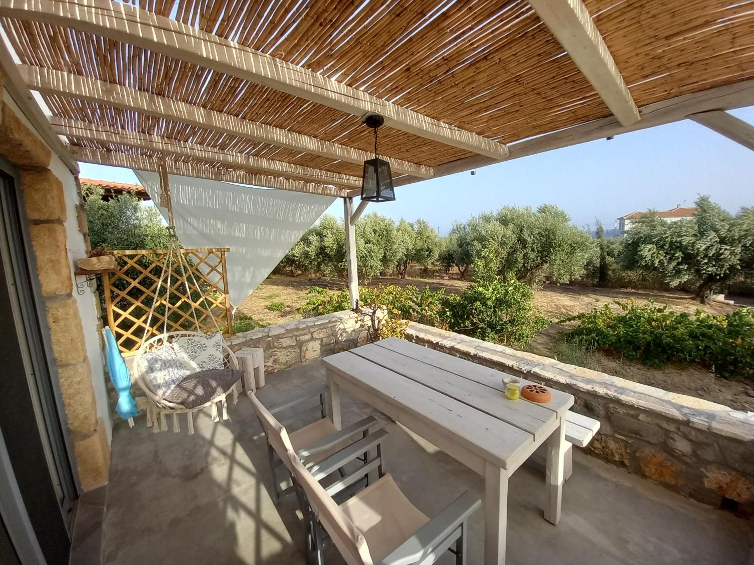 Koroni Stone House, Newly Built Studios by the Sea photo 2