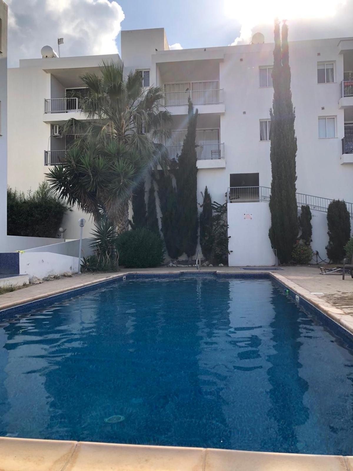 Sea view 1bed apartment with pool in Peyia B15 view 3