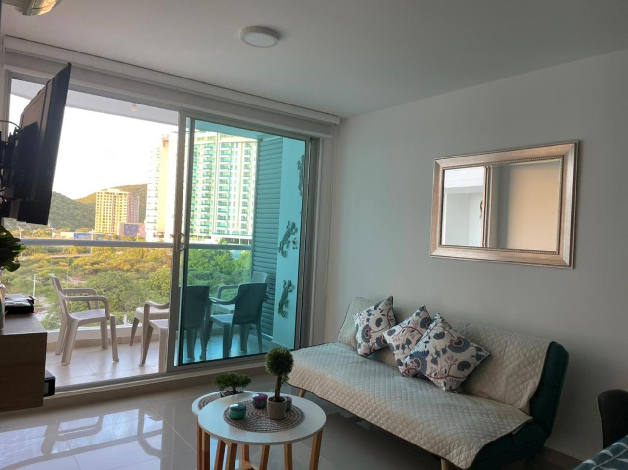 Hermoso y cómodo apartamento Rodadero Sur (Santa Marta) view 2