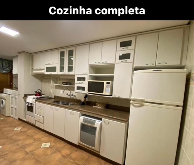 LUXUOSO APT ALMERIS PECCIN no Centro de GRAMADO