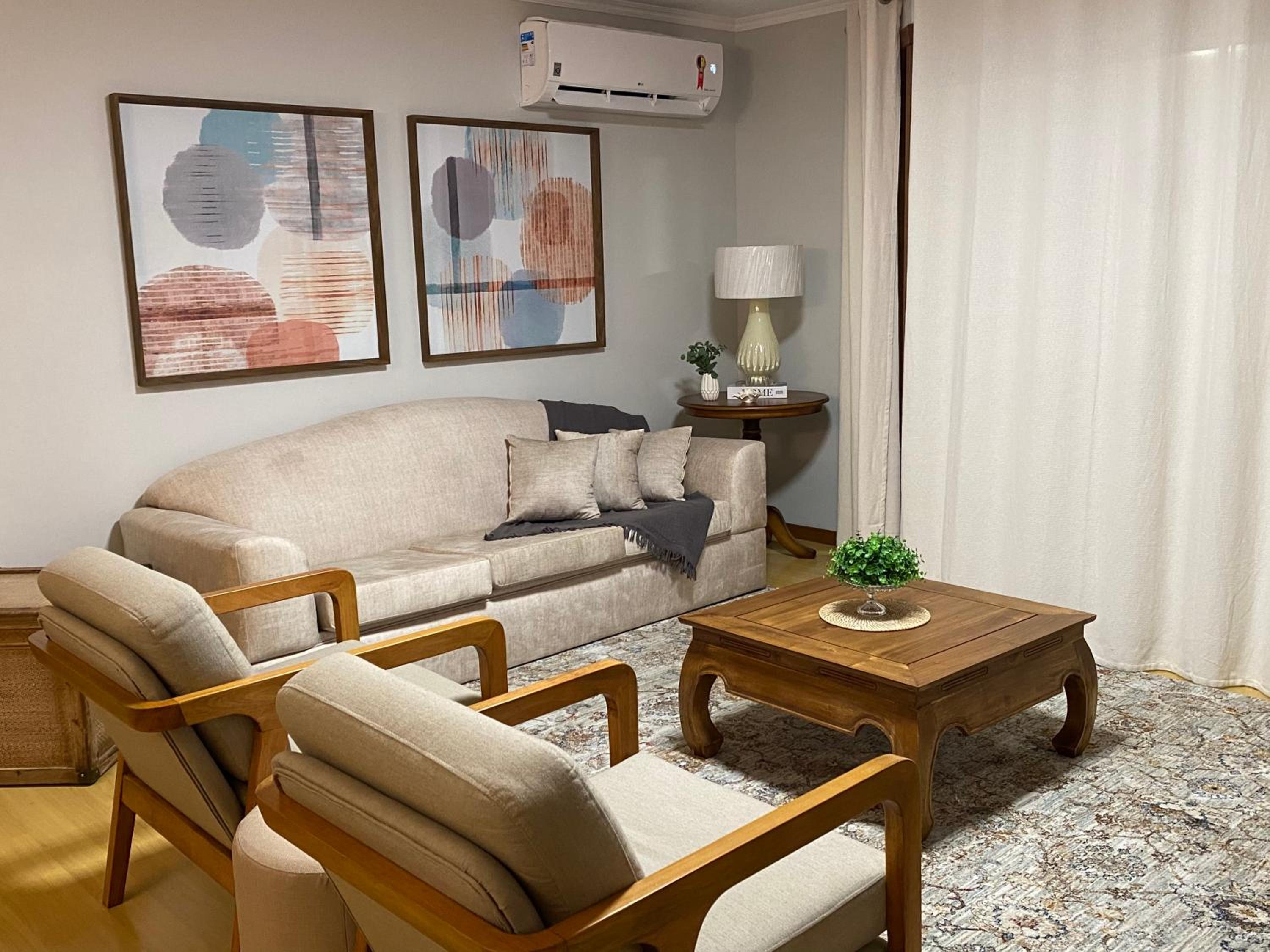 LUXUOSO APT ALMERIS PECCIN no Centro de GRAMADO