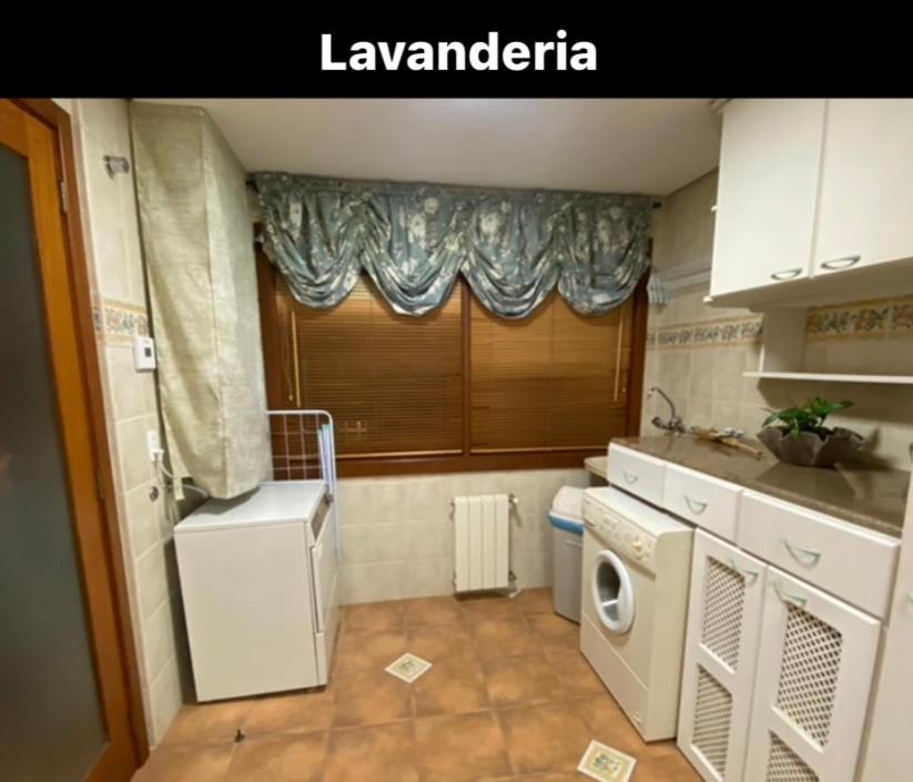 LUXUOSO APT ALMERIS PECCIN no Centro de GRAMADO