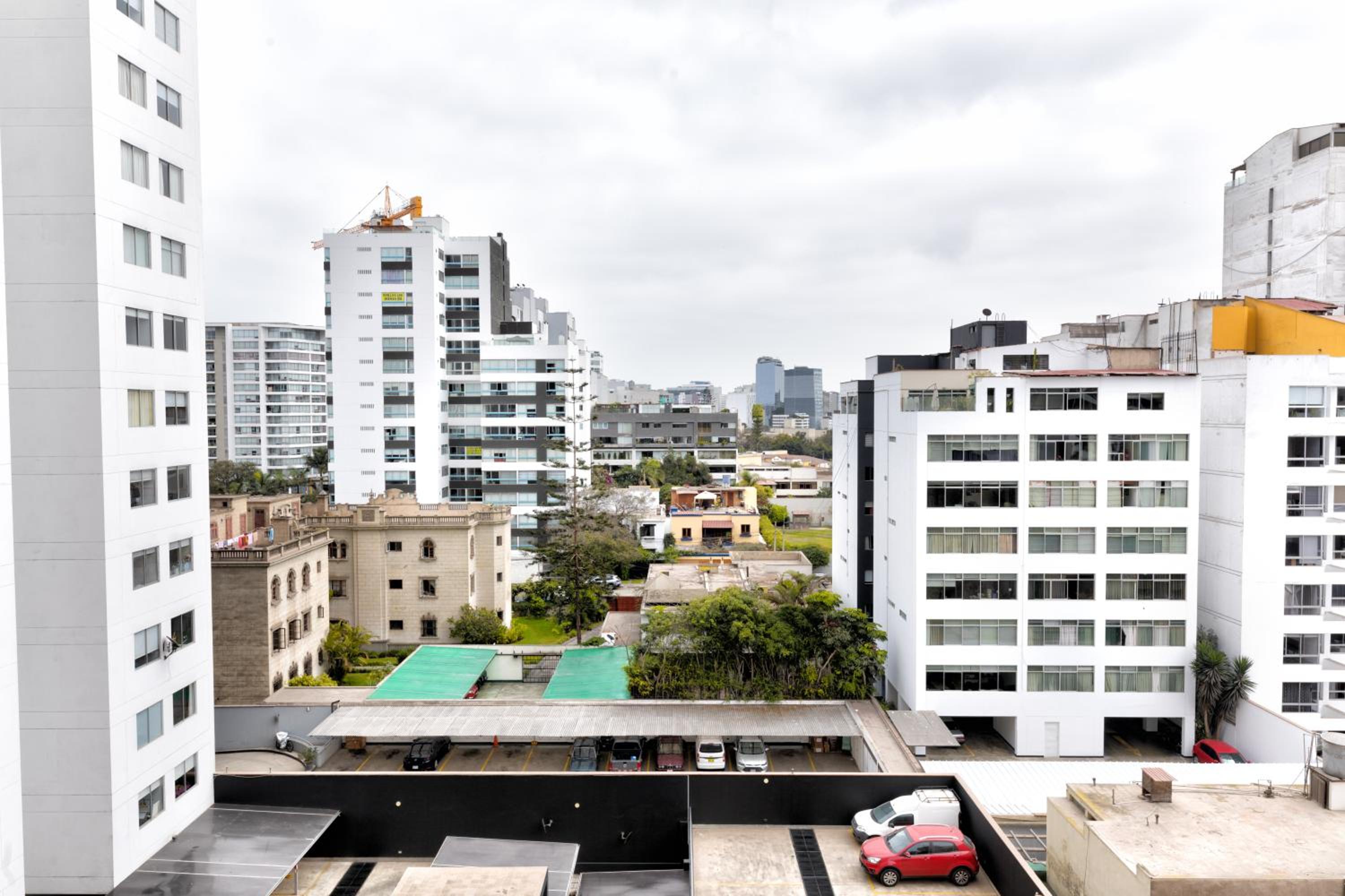 Departamento en San Isidro, Lima