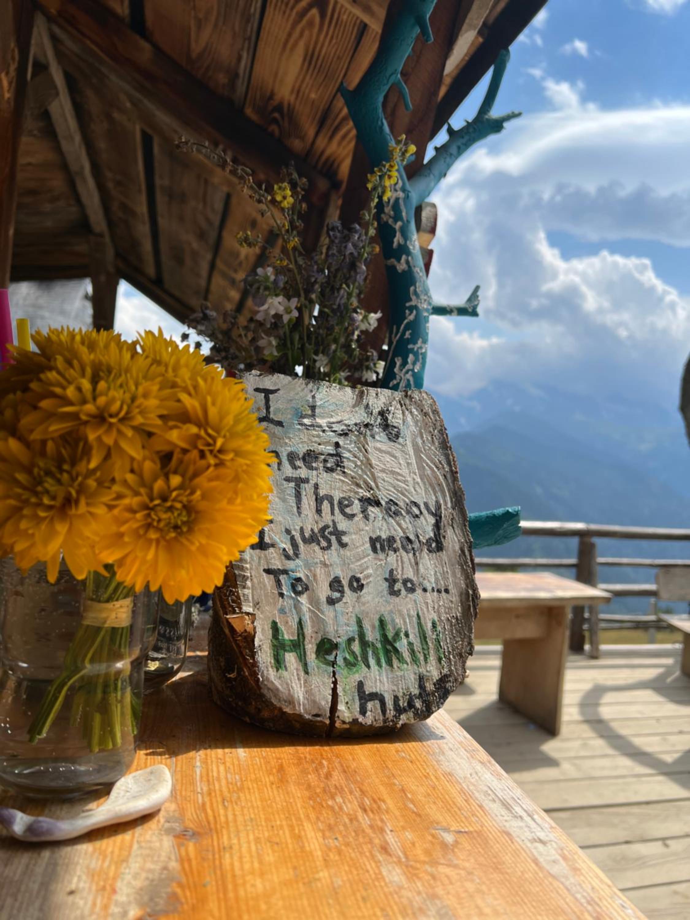 Heshkili huts and cabins Svaneti