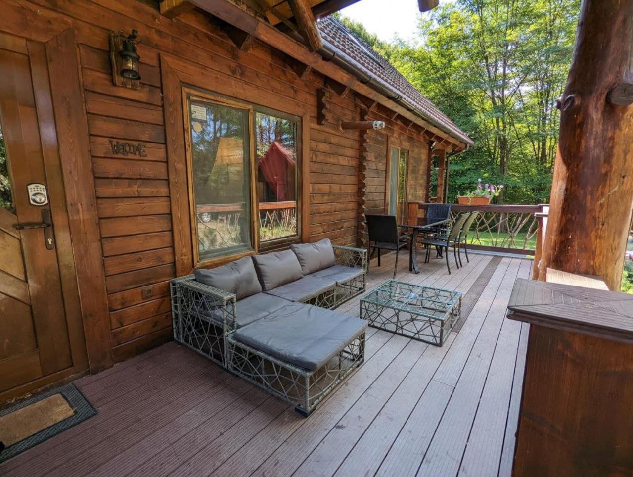 The Little Mountain Cabin view 5