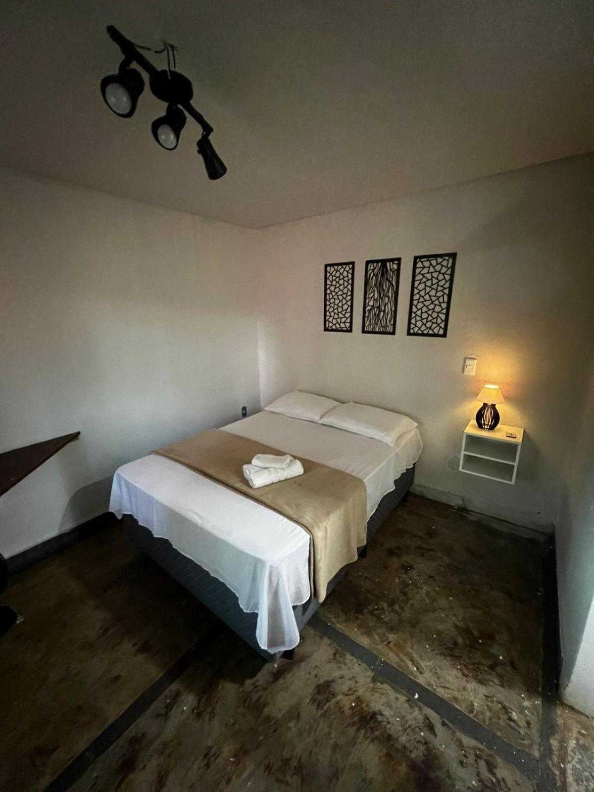 Casa Amarela Cipó Suítes e Cipó Kombi VIP 600m centro Serra do Cipó