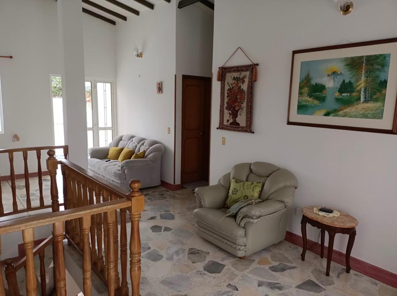Hermosa y espaciosa casa familiar en Anapoima