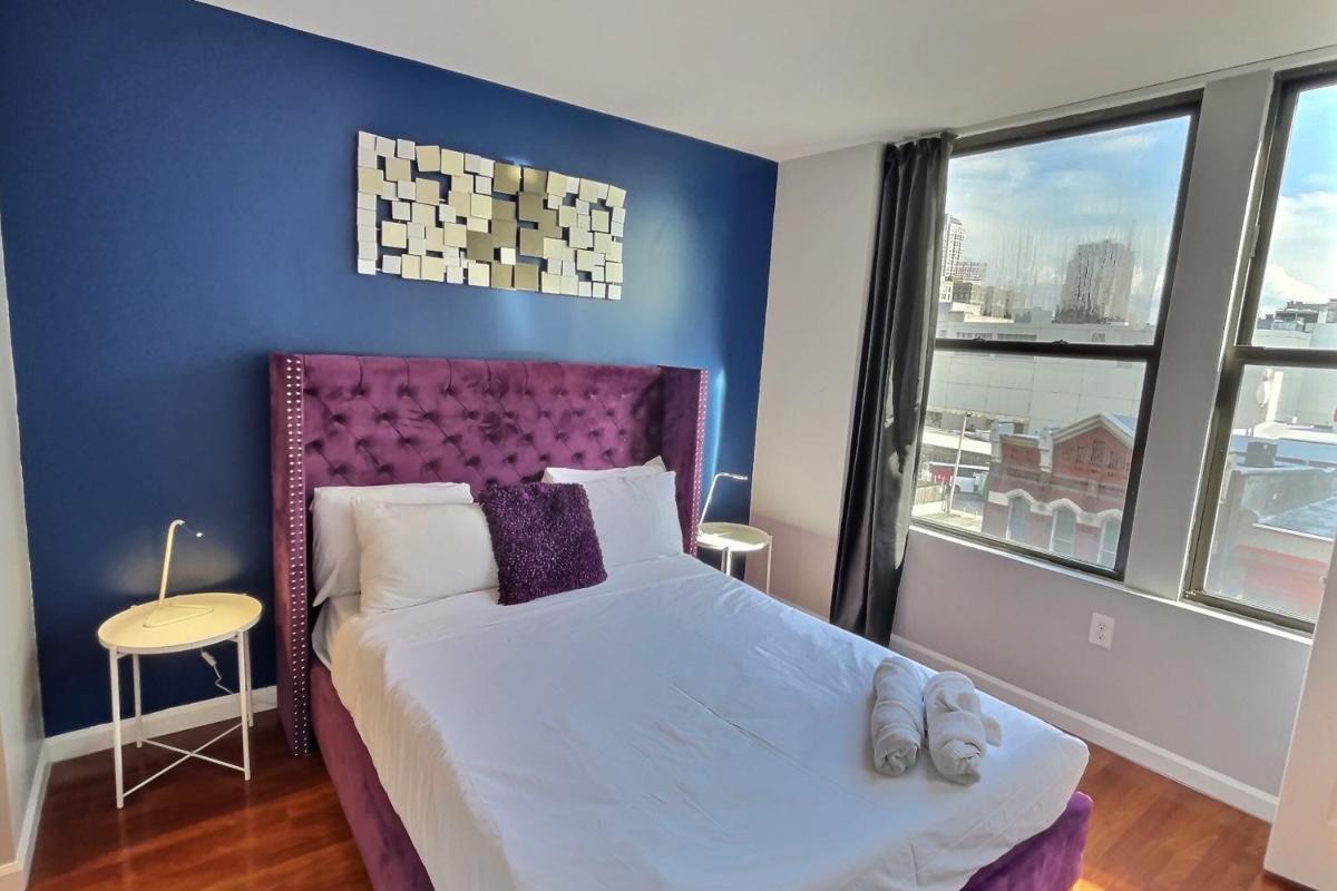 The Funky 2bd Apartment next to the convention center and reading terminal view 3