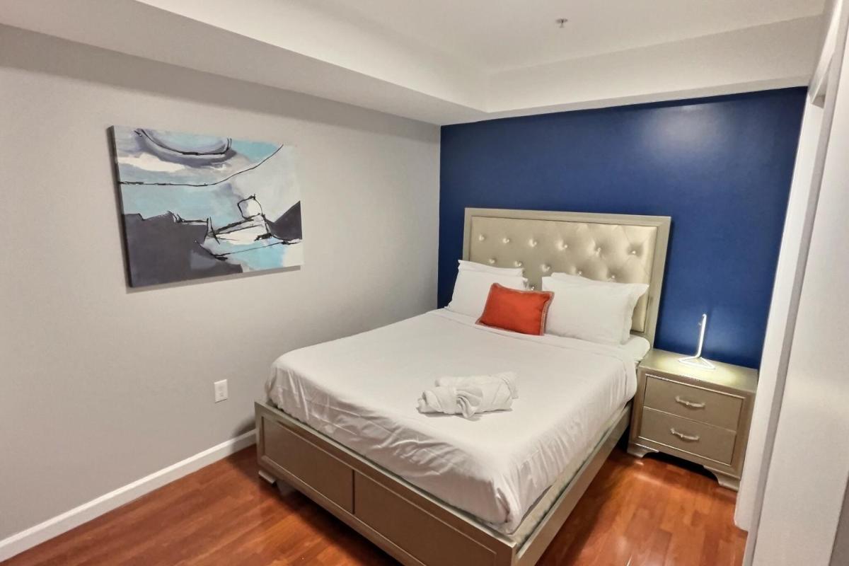 The Funky 2bd Apartment next to the convention center and reading terminal view 4