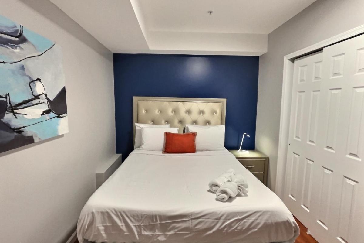 The Funky 2bd Apartment next to the convention center and reading terminal view 5