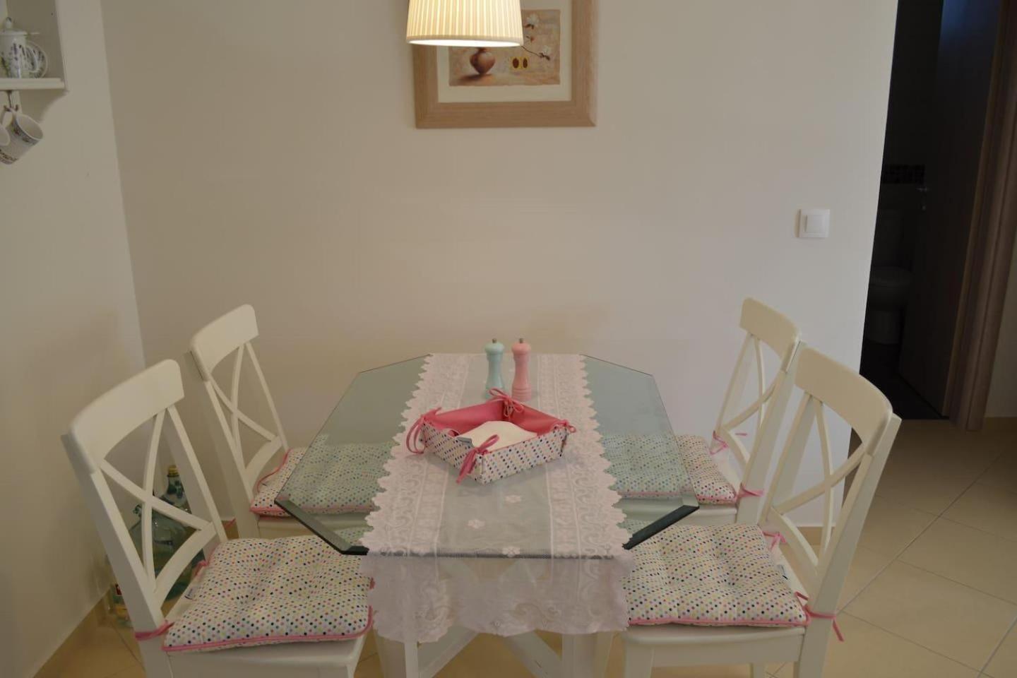 Palm garden apartment