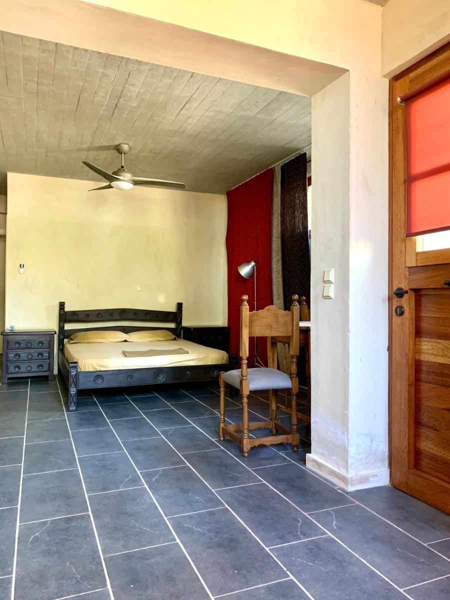Kyparissi Guest House photo 4