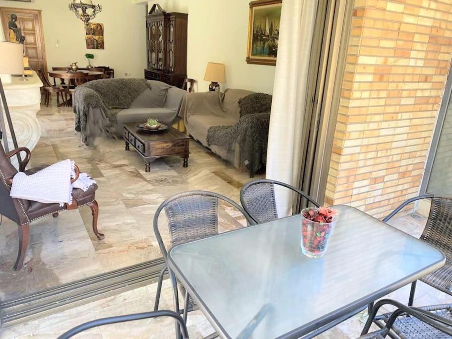 Unique Spacious new 3BDR apt in Mouson/Filopappou