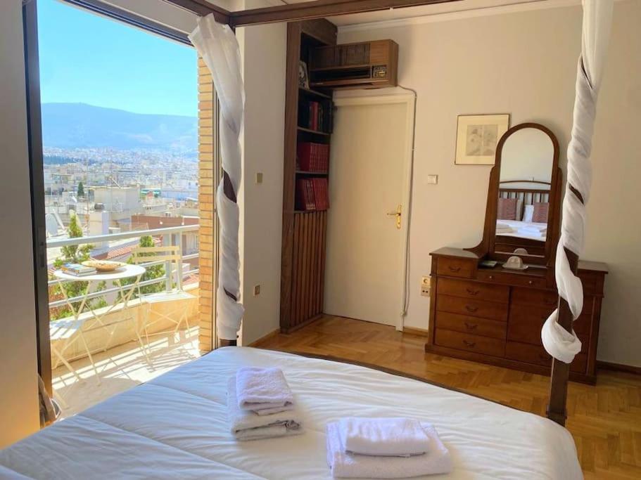 Unique Spacious new 3BDR apt in Mouson/Filopappou