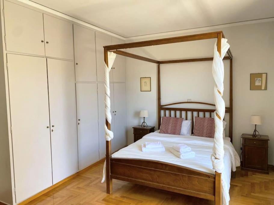 Unique Spacious new 3BDR apt in Mouson/Filopappou