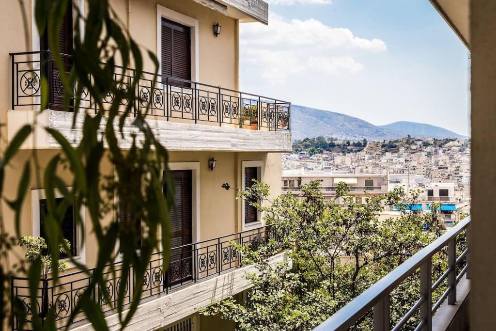 Unique Spacious new 3BDR apt in Mouson/Filopappou
