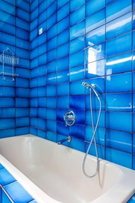 Unique Spacious new 3BDR apt in Mouson/Filopappou