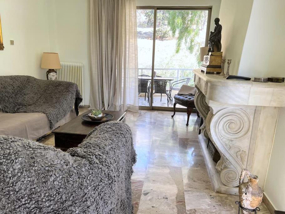 Unique Spacious new 3BDR apt in Mouson/Filopappou