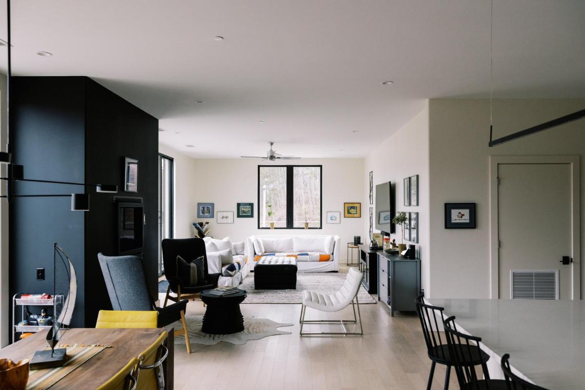 THE NEST: Luxury, History, Balcony, Memories