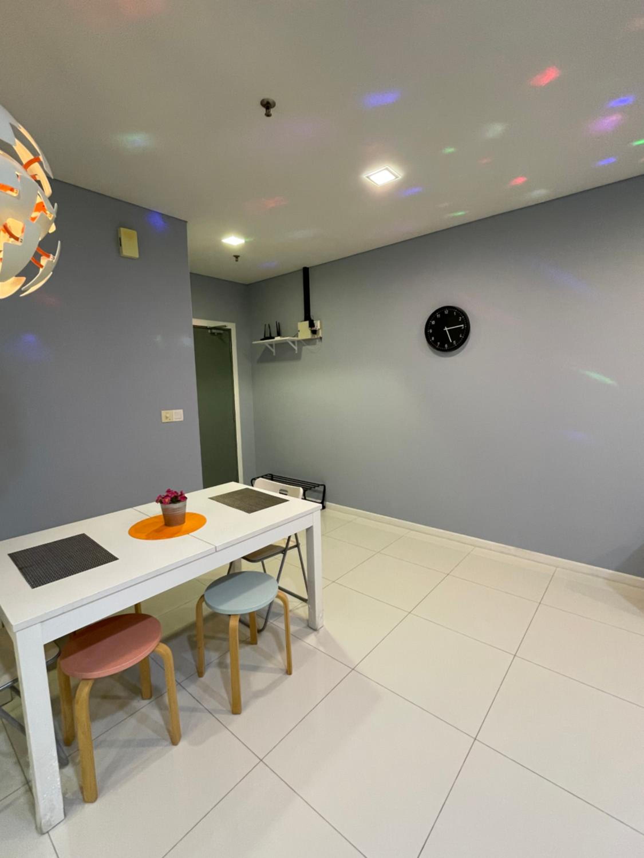 Mercu Summer Suite KLCC 1bedroom with Twin Double Bed Apartment