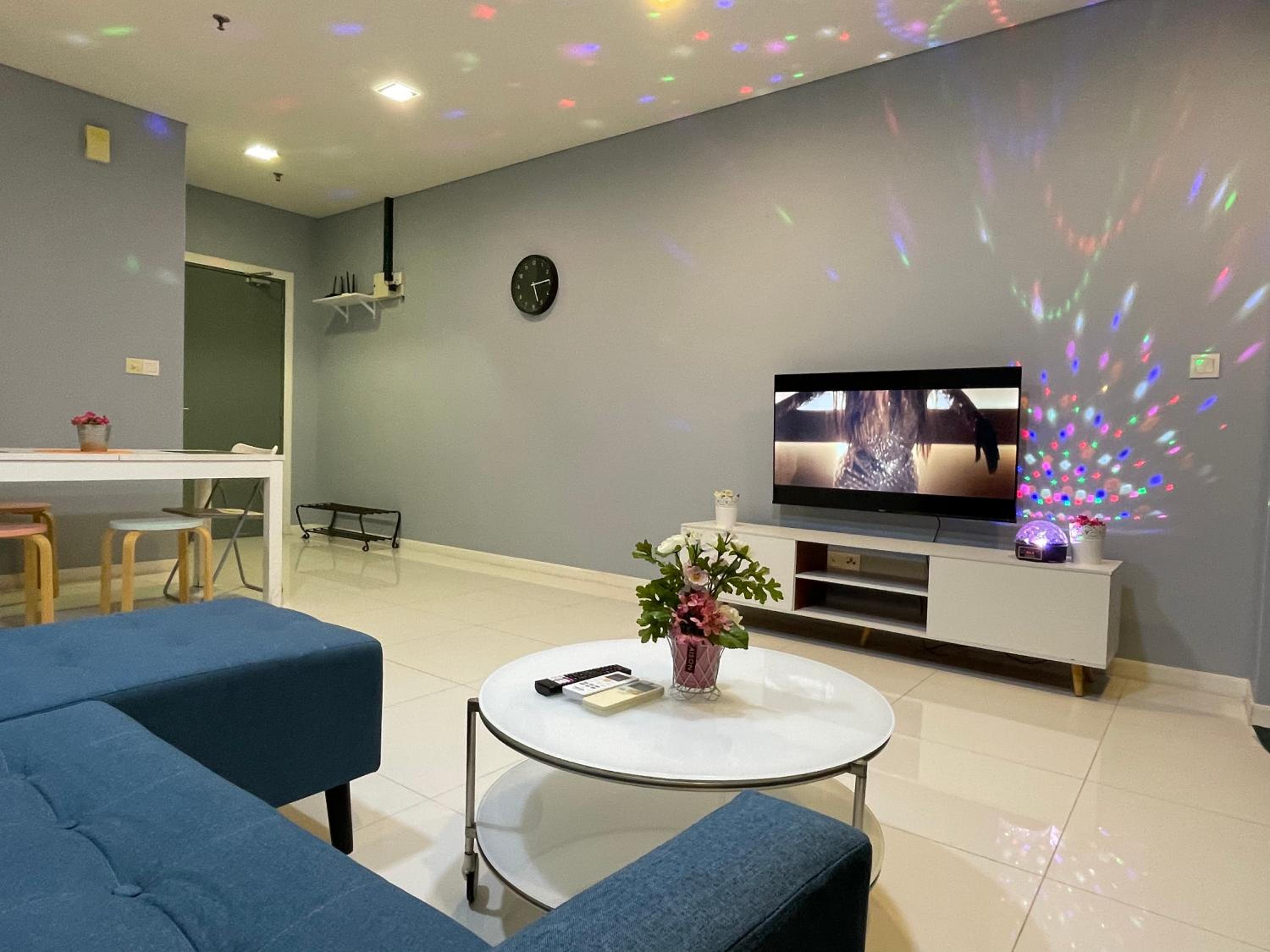 Mercu Summer Suite KLCC 1bedroom with Twin Double Bed Apartment