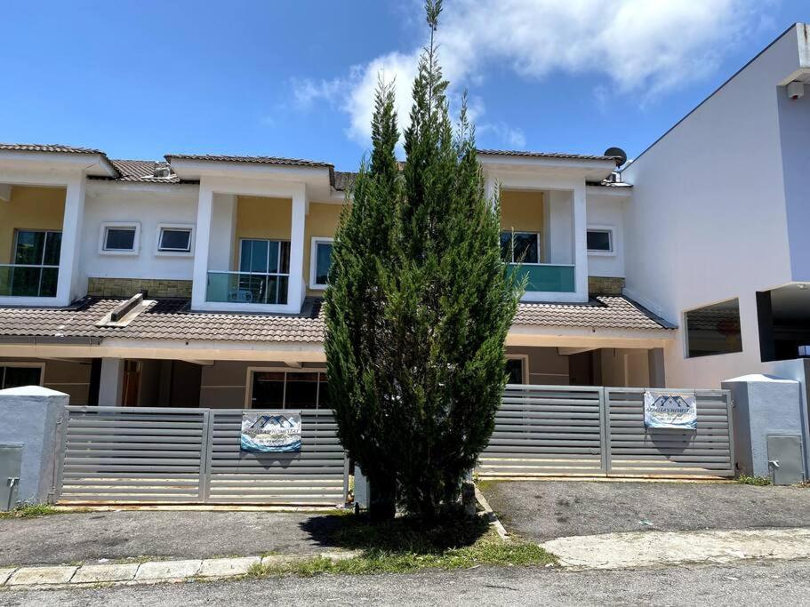 Azzalea Homes 1 @ Taman Golden Hills Cameron Highlands photo 1