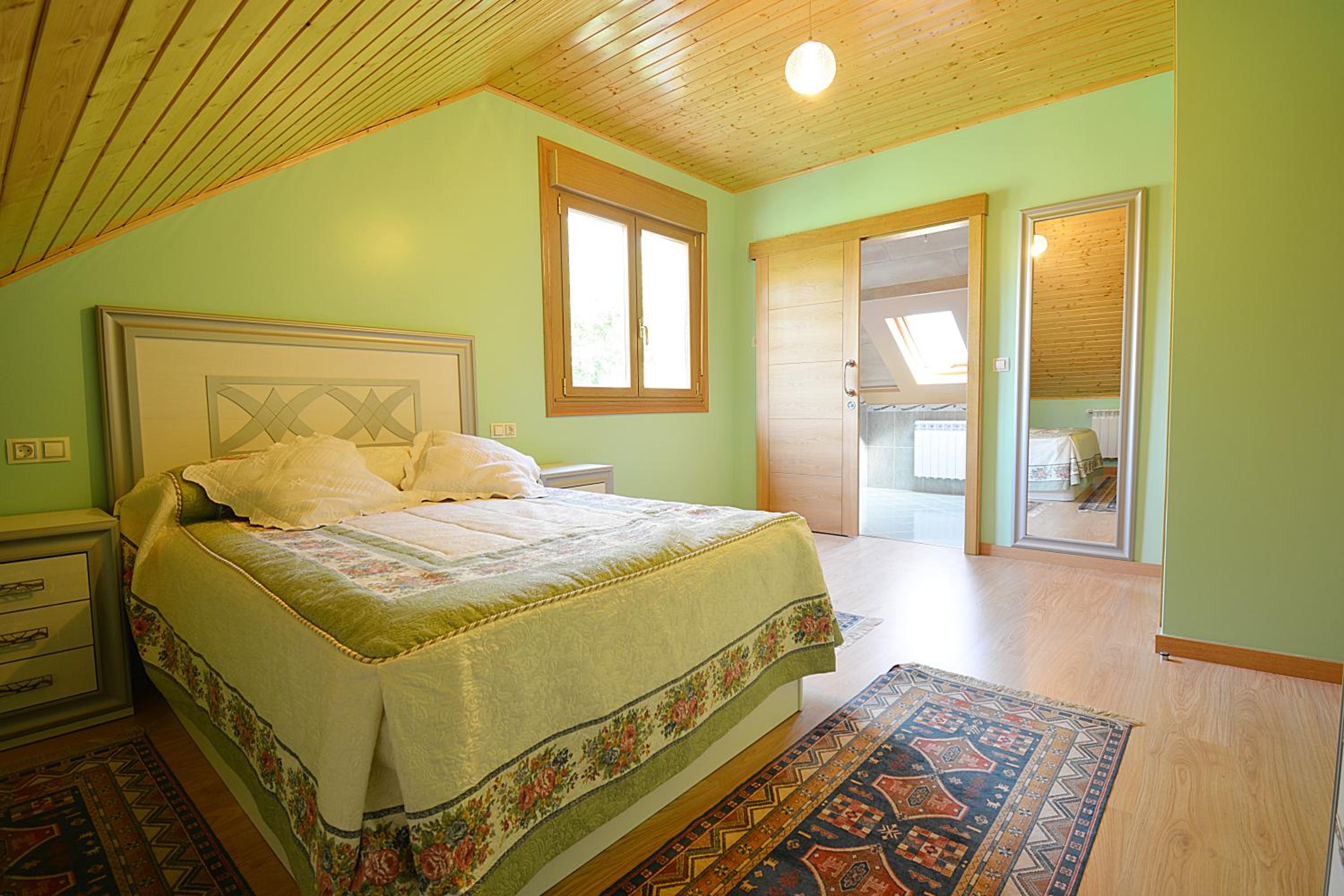 Casa con jardín próxima a Vilagarcía de Arousa