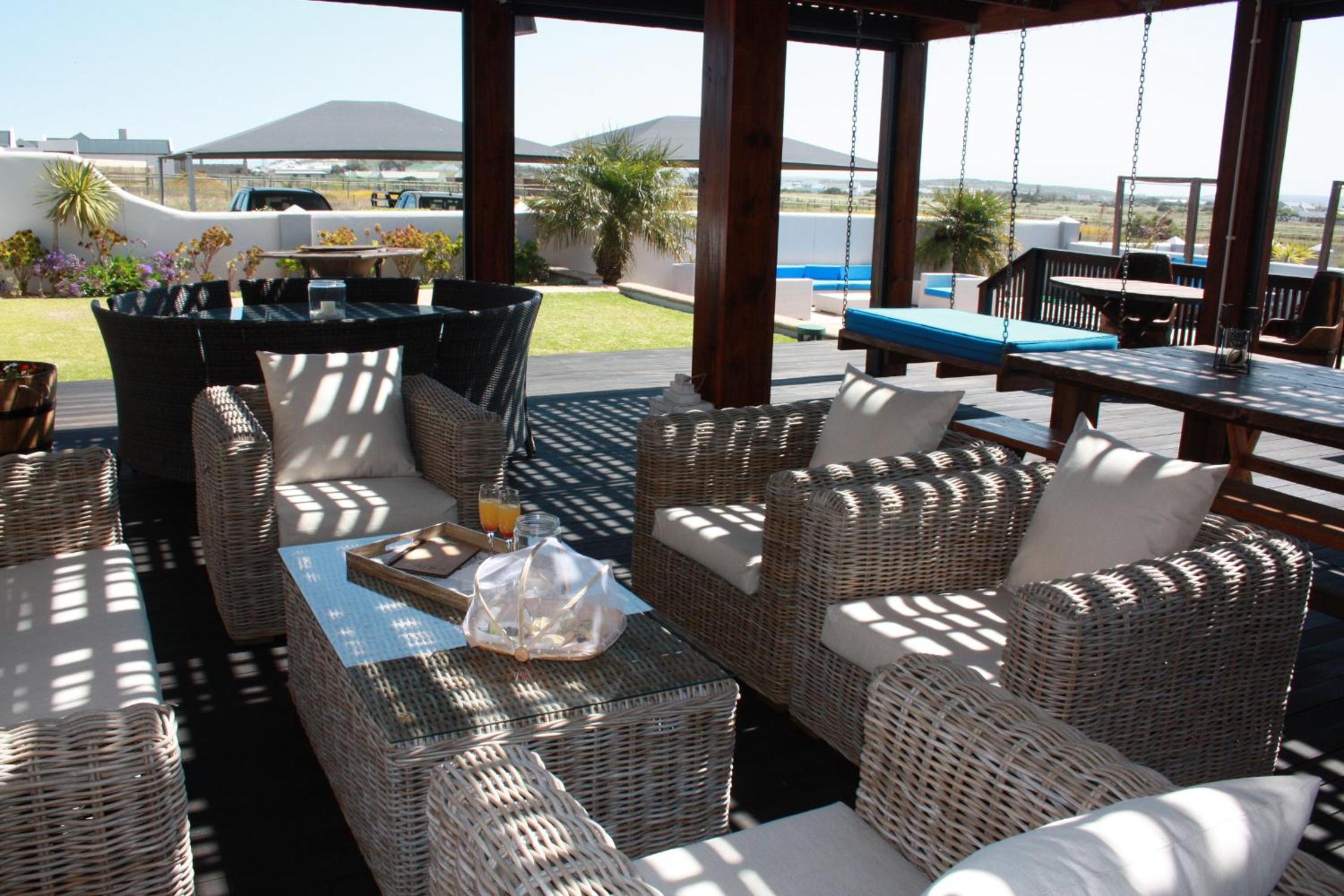 Rox and Sea Country Lodge view 3