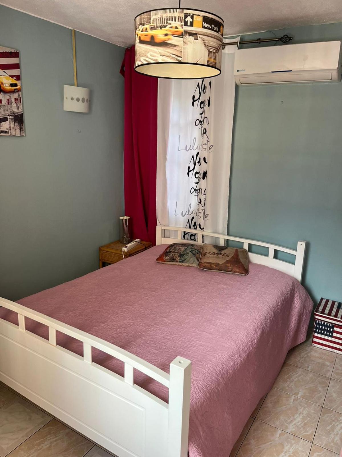 Villa Tourelle of Paradise with Private Heated Pool may-Aug