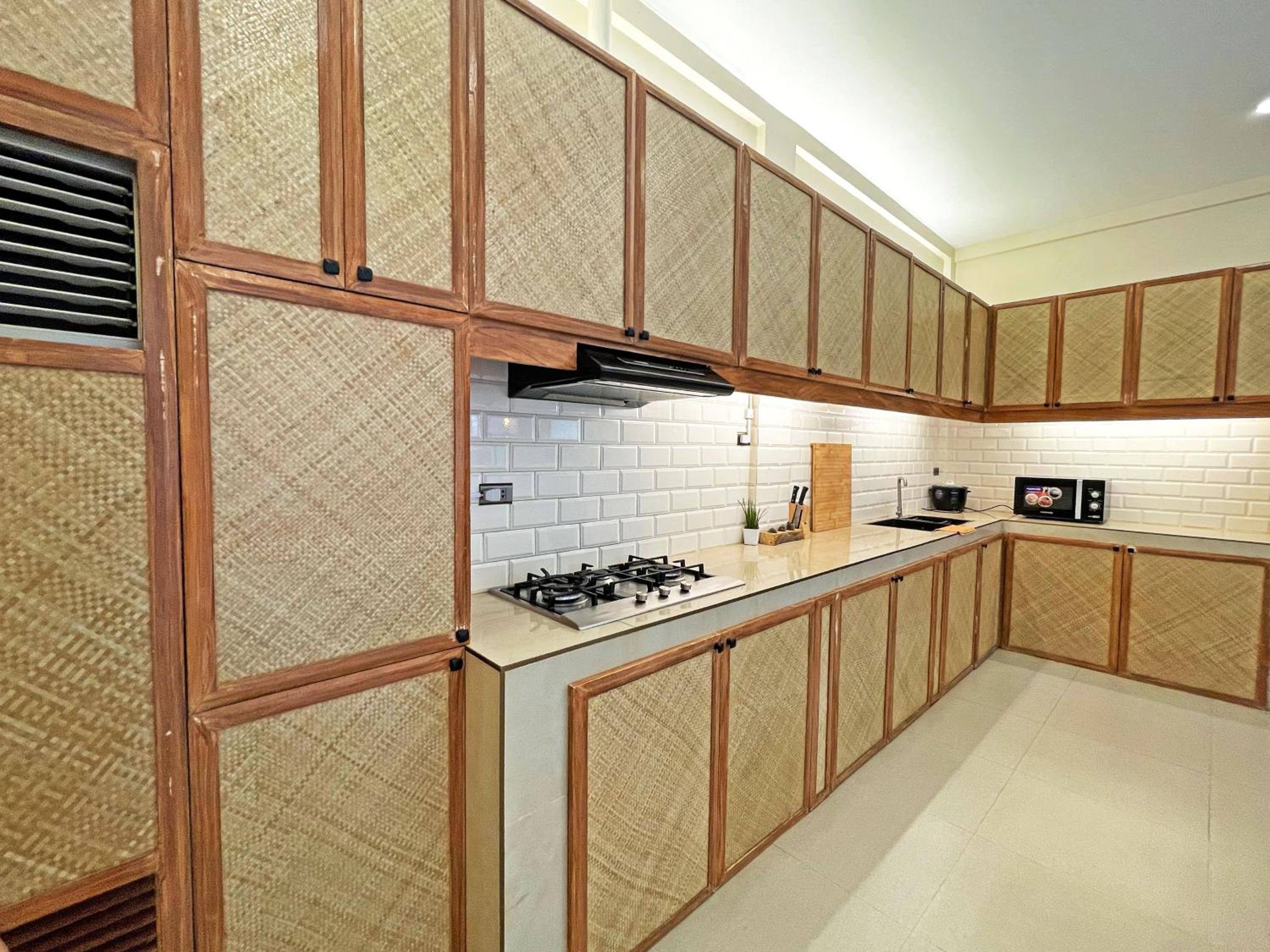 Tagaytay Vacations - VYU PRIVATE VILLA - TAGAYTAY - Property Image 8