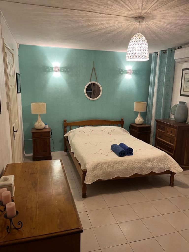 Villa Tourelle of Paradise with Private Heated Pool may-Aug
