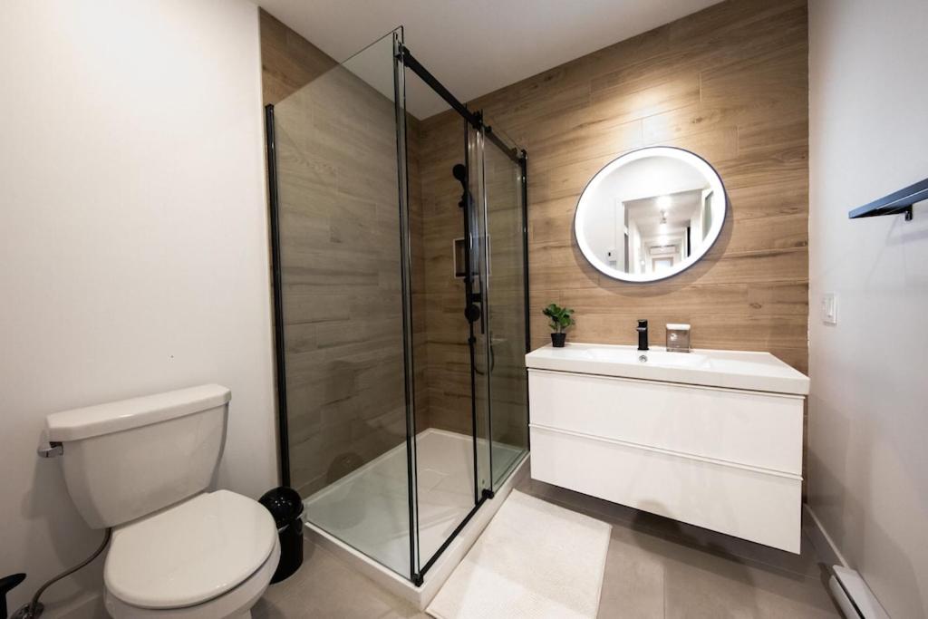 Chalet Flodhaus- Bord Rivière St-Maurice (navigable) / SPA /SAUNA - Chalets Galaxia view 4